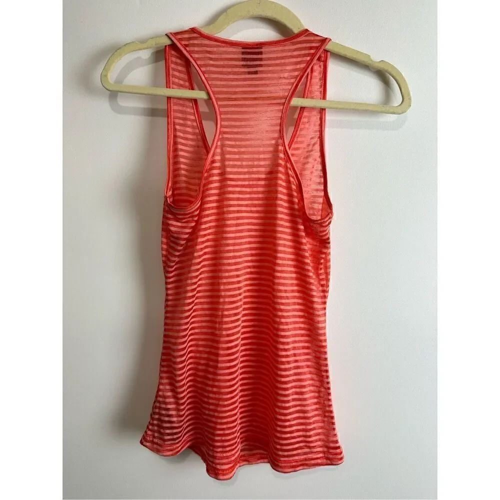 2b Bebe racerback top - Picture 6 of 8